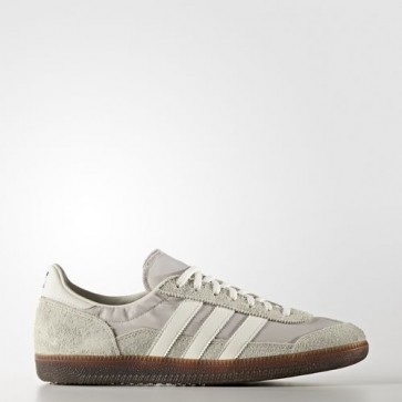 Zapatillas Adidas para hombre wensley spzl clear granite/off blanco/collegiate navy BA7727-104