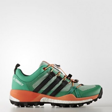 Zapatillas Adidas para mujer terrex skychaser core verde/core negro/easy naranja BB0946-245